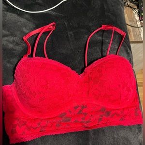 women’s lacy bralette, size medium
